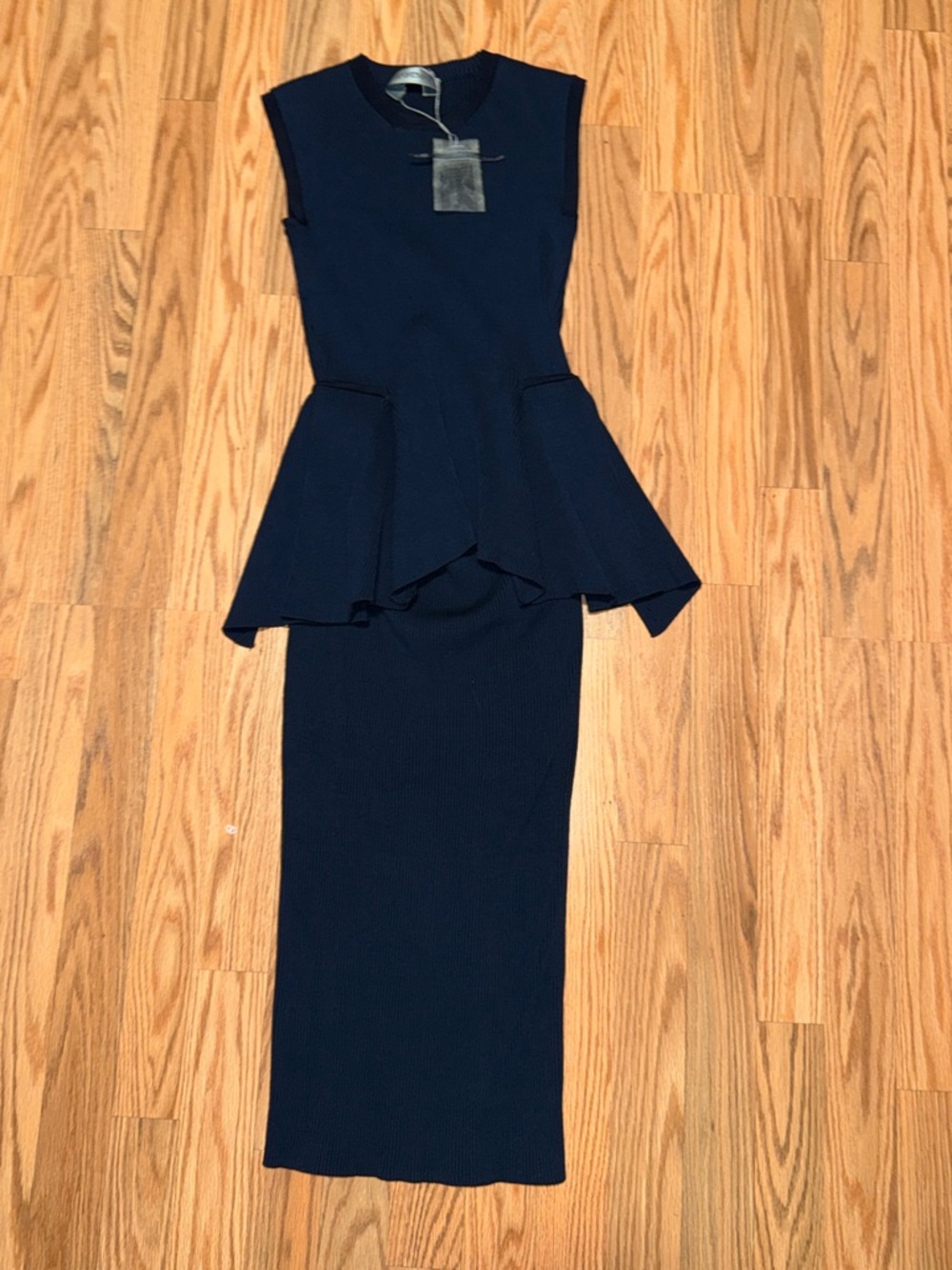 NWOT SPORTMAX MAXMARA Navy Peplum Knit midi ribbed Dress bodycon size small